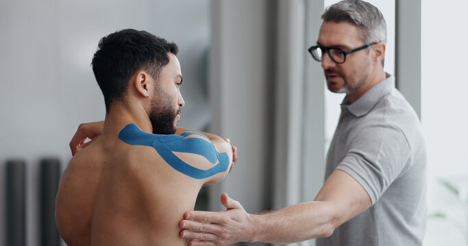 Shoulder rehabilitation exercise in the gym